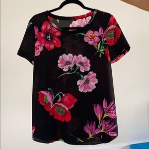 Short sleeve blouse